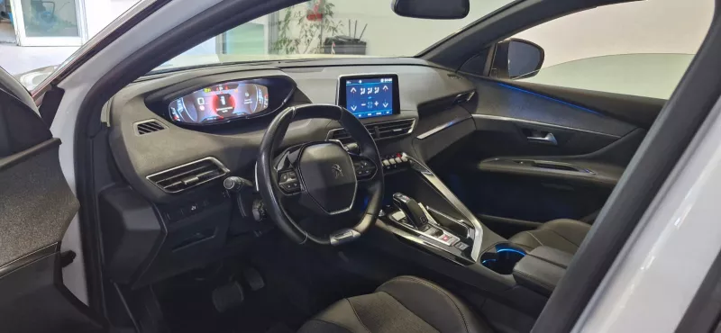 PEUGEOT 3008 SUV GT LINE BLUEHDI 130 CV EAT8-391
