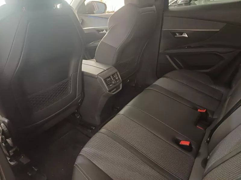 Peugeot 3008 Bluehdi 130 EAT8 S&S Allure Pack-340