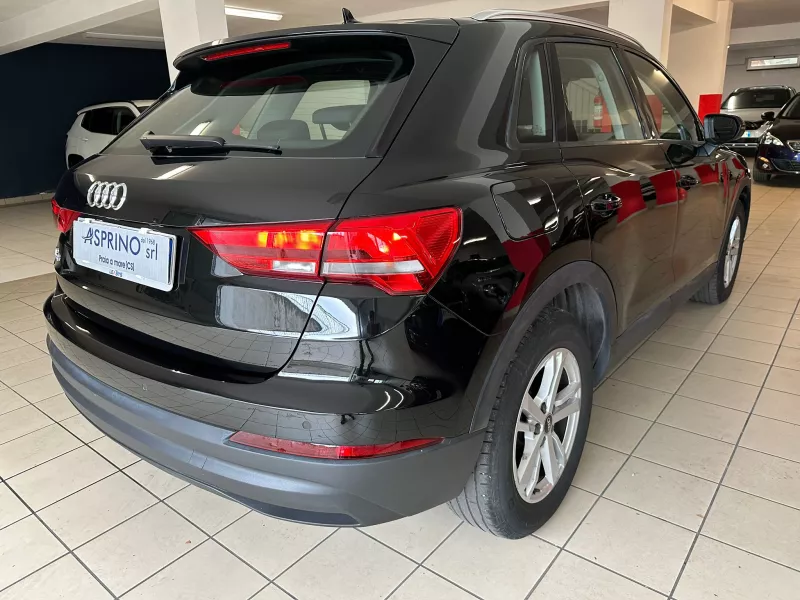 AUDI Q3 35 TDIS TRONIC S LINE-729