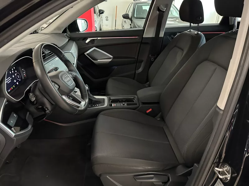 AUDI Q3 35 TDIS TRONIC S LINE-711