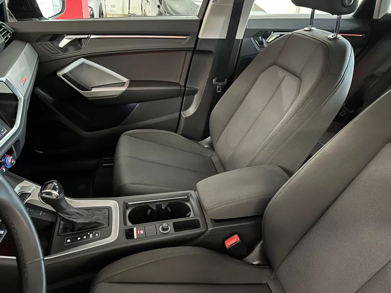 AUDI Q3 35 TDIS TRONIC S LINE-712