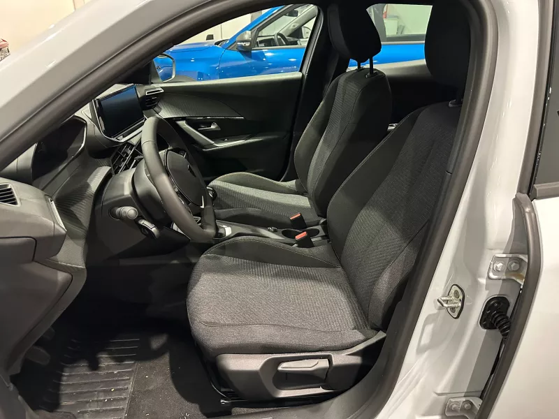 PEUGEOT 2008 STYLE-570