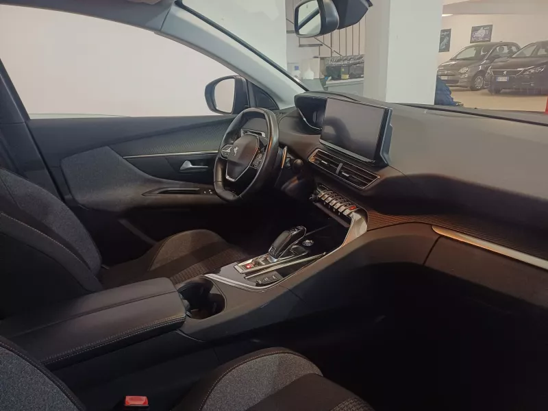 PEUGEOT 3008  BLUEHDI EAT8 ACTIVE BUSINESS -840