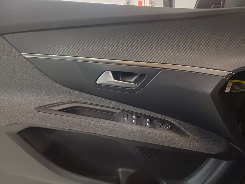 PEUGEOT 3008  BLUEHDI EAT8 ACTIVE BUSINESS -839