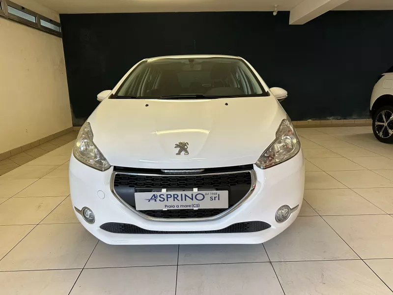 PEUGEOT 208   Business bianco-898