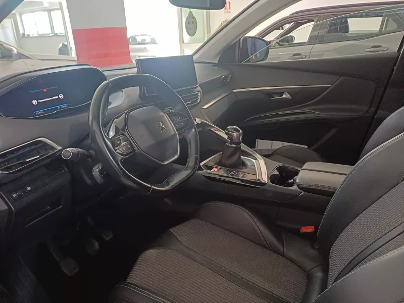 PEUGEOT 5008-960