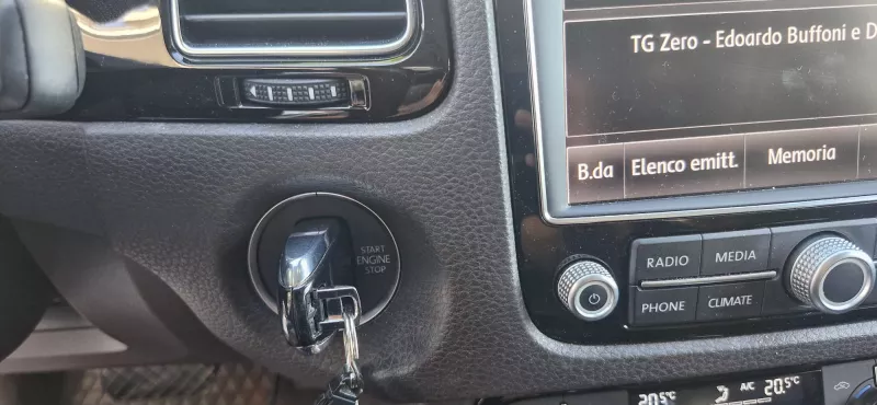 VOLKSWAGEN-1370