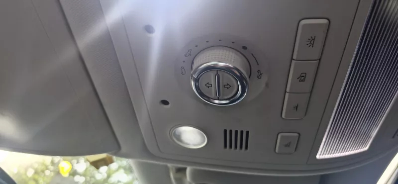 VOLKSWAGEN-1374