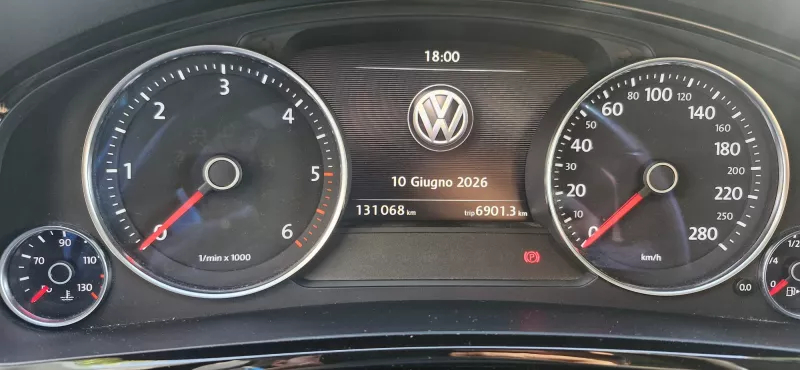 VOLKSWAGEN-1369