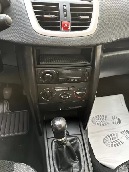 PEUGEOT 207-1319