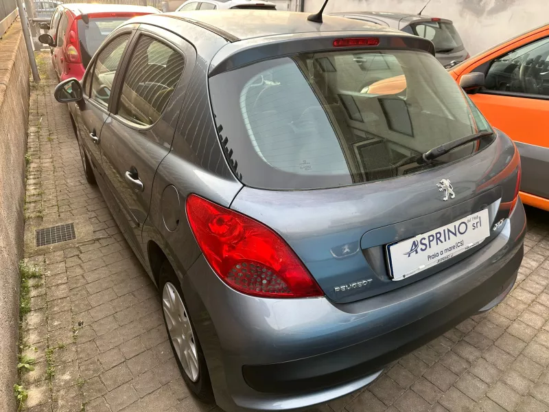 PEUGEOT 207-897