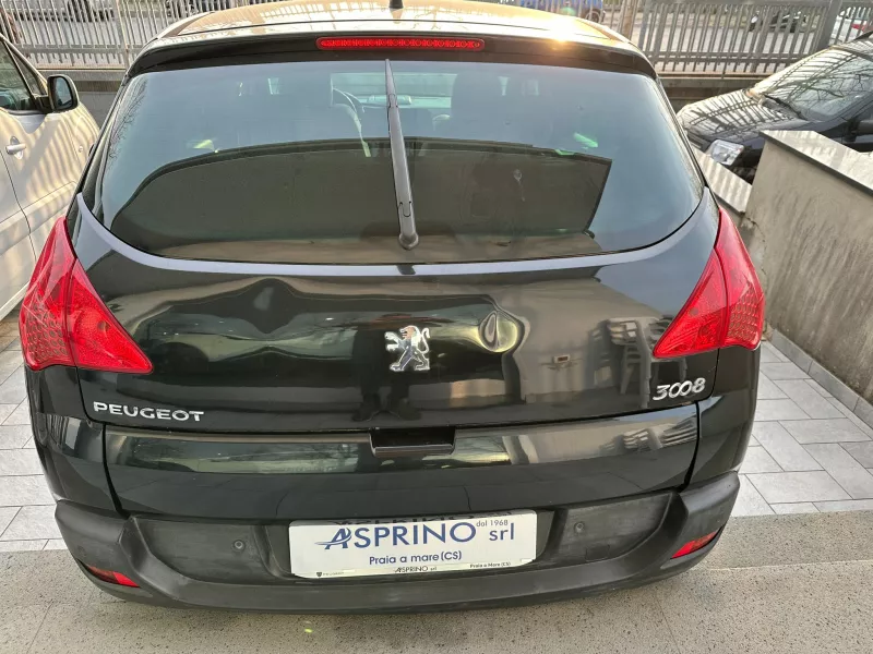 PEUGEOT 3008-890