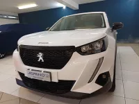 Peugeot 2008 Active Pack BLUE HDI 110 cv