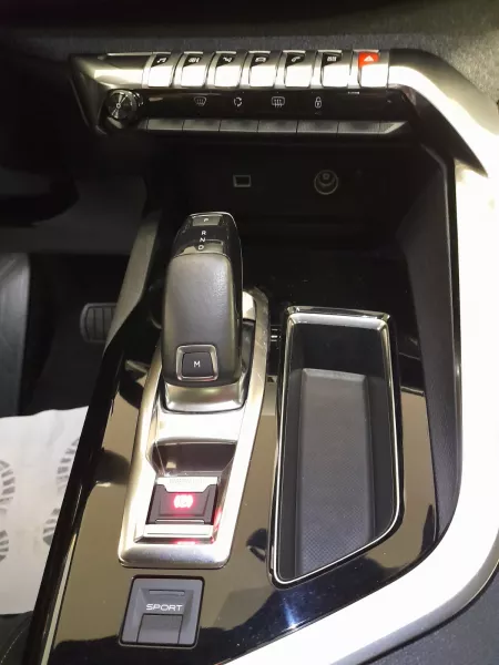 Peugeot 5008 7 POSTI GT Line EAT8 S&S 130cv-273