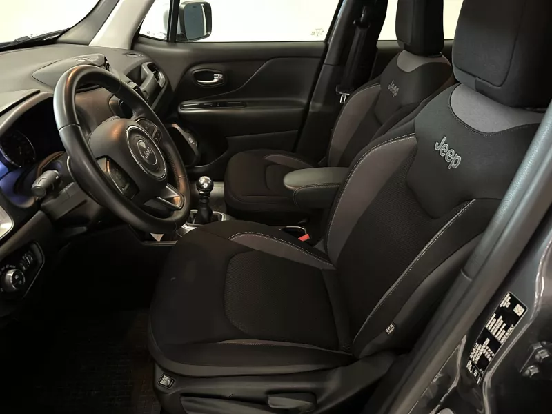 Jeep Renegade-447