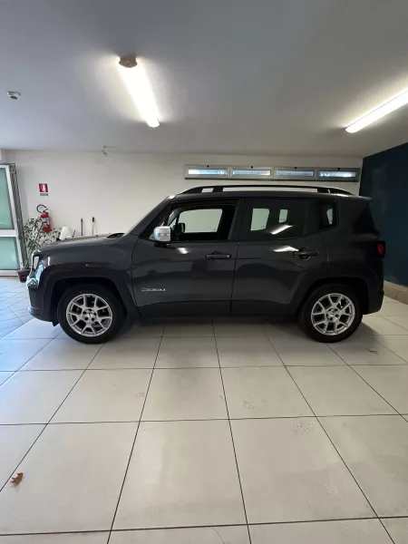Jeep Renegade-443