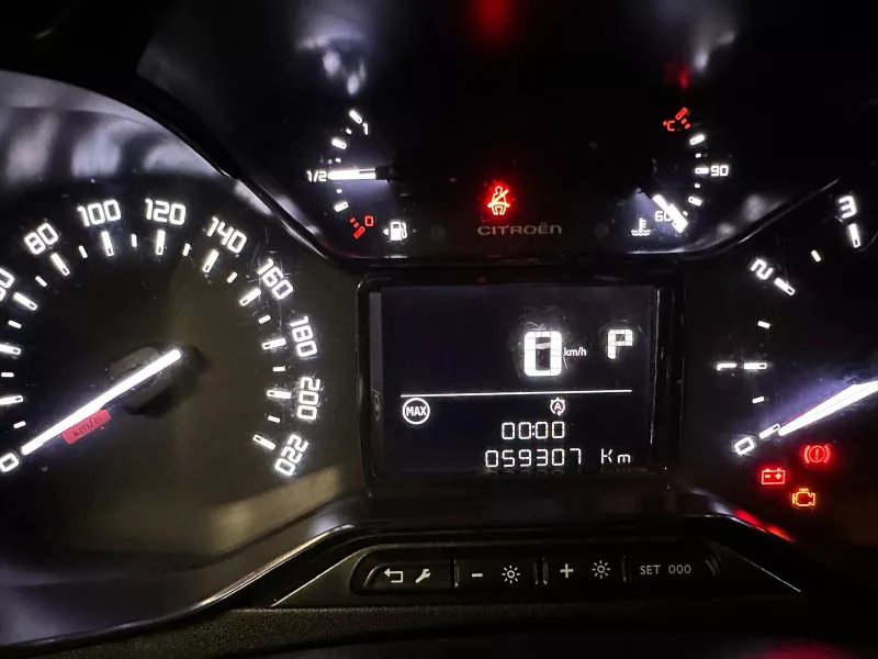 Citroen C3 Pure Tech 110 S&S Shine Eat 6 -523