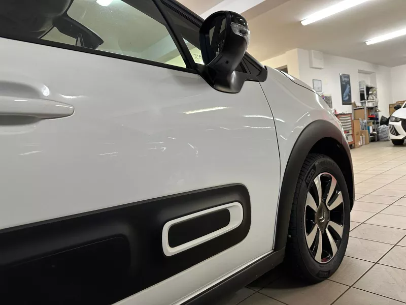 Citroen C3 Pure Tech 110 S&S Shine Eat 6 -522