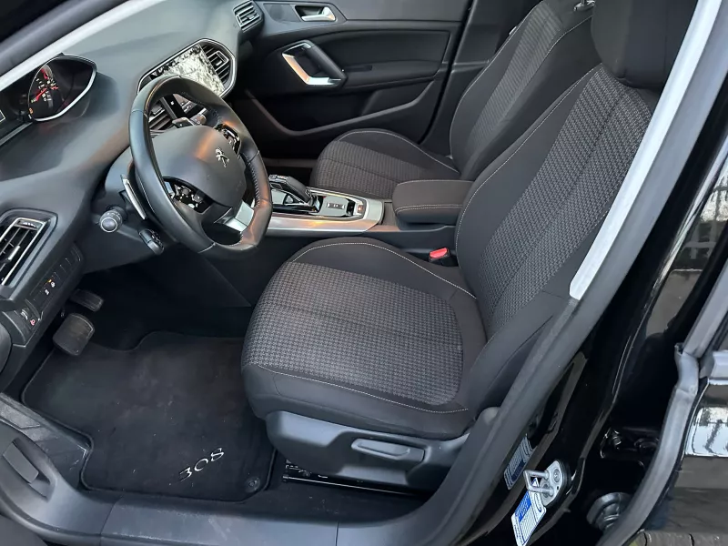 PEUGEOT 308-649